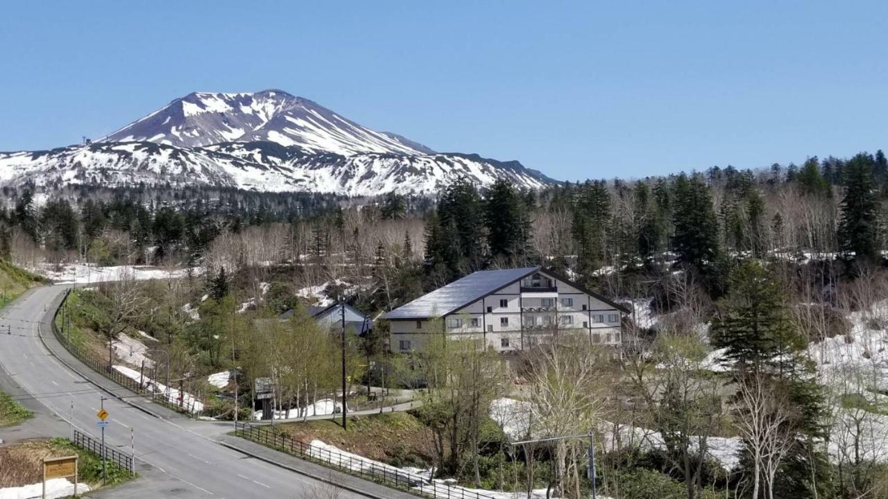K'S House Hokkaido - Asahidake Onsen Hostel Higashikawa Dış mekan fotoğraf
